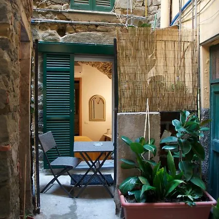 Guest house La Croce Dei Templari - Very Central With Parking -